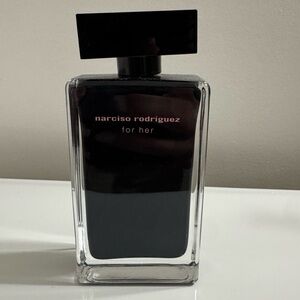 Narciso Rodriguez For Her Perfume